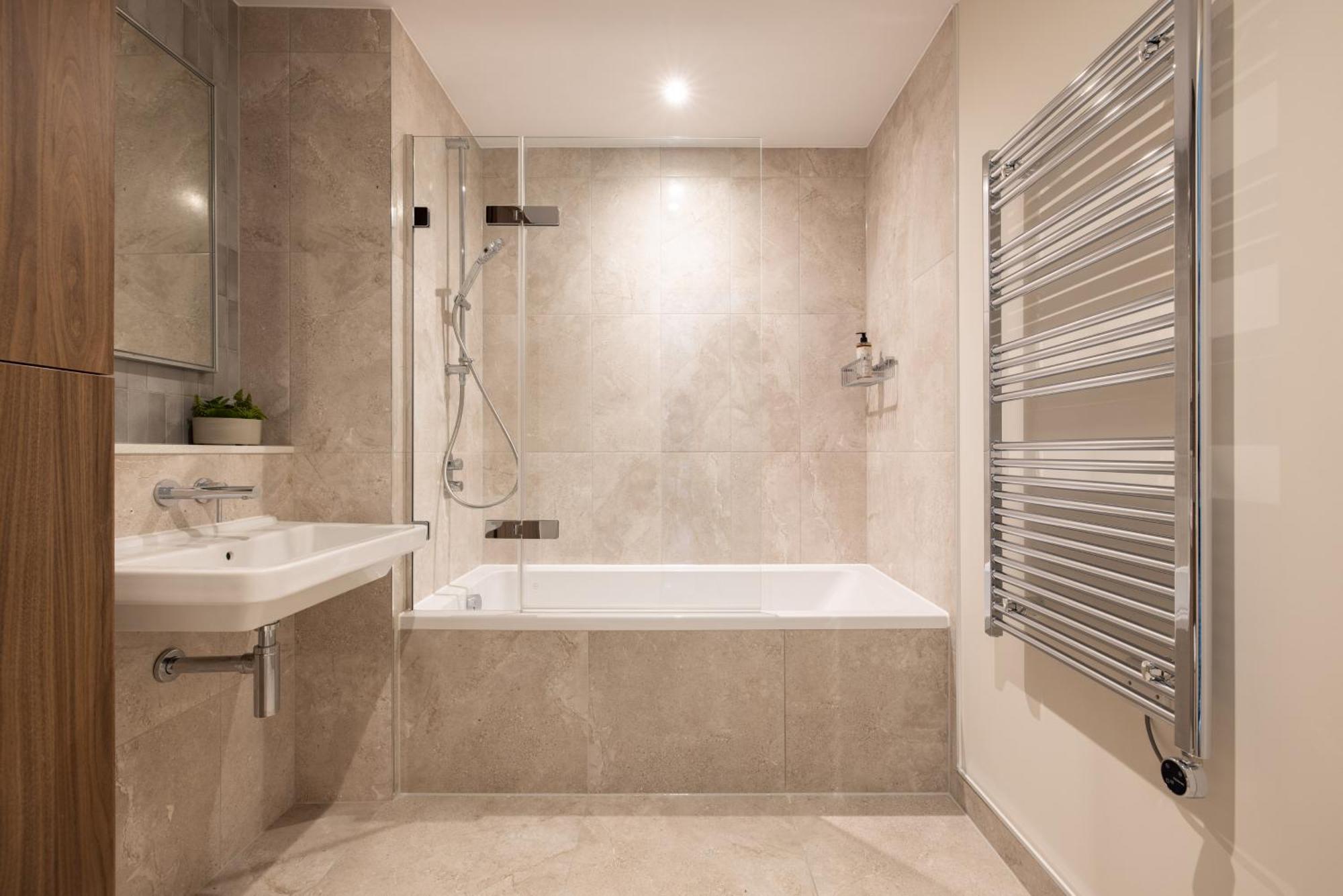 Charles Hope London Greenford Greenford  Exterior foto